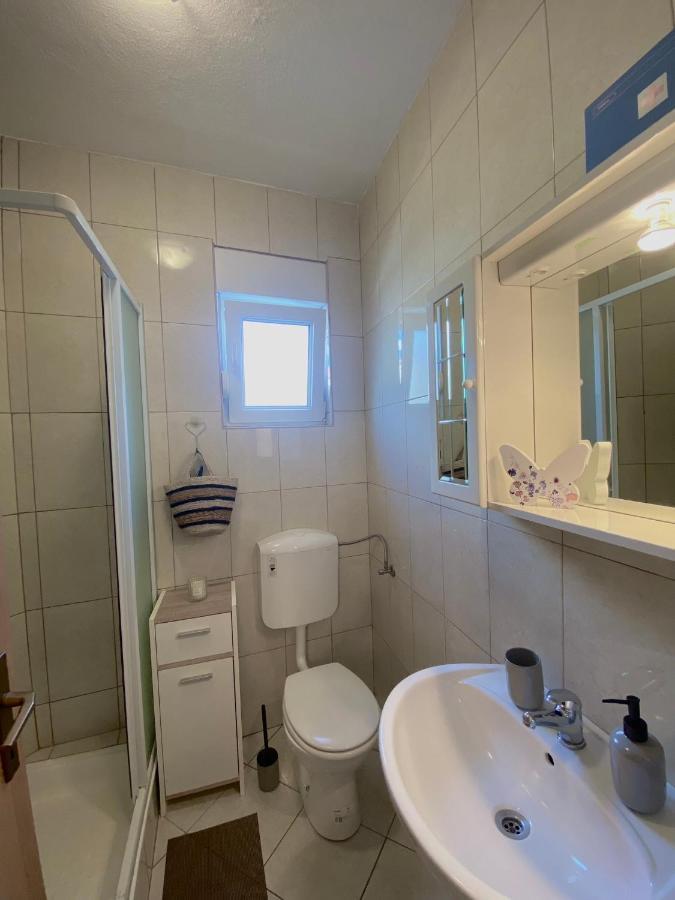 Apartment Doris Kaštela Екстериор снимка