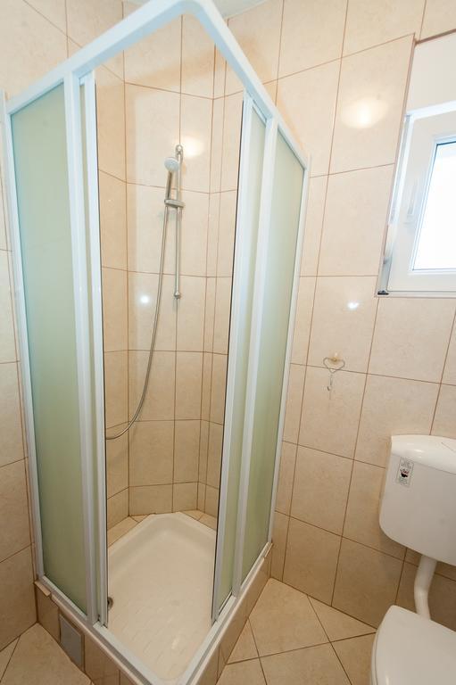 Apartment Doris Kaštela Екстериор снимка