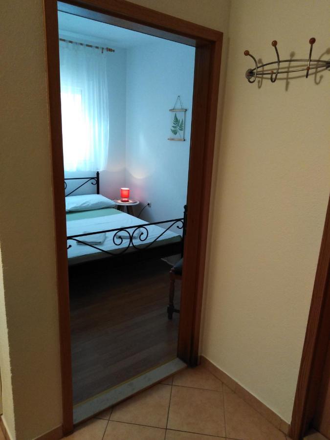 Apartment Doris Kaštela Екстериор снимка