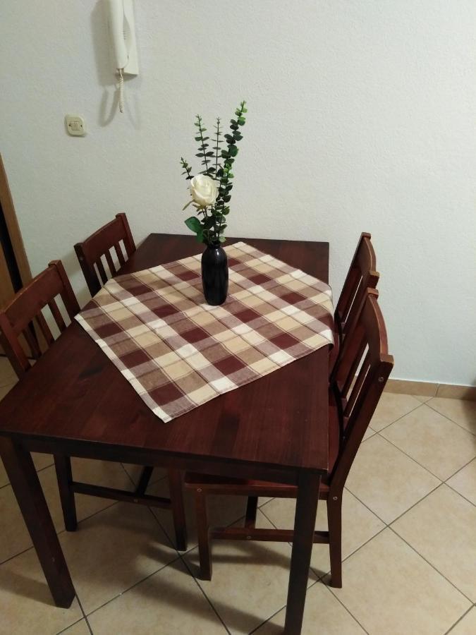 Apartment Doris Kaštela Екстериор снимка